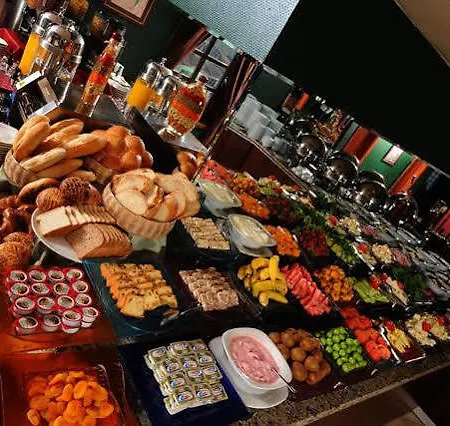 鲁米酒店 3* 科尼亚
